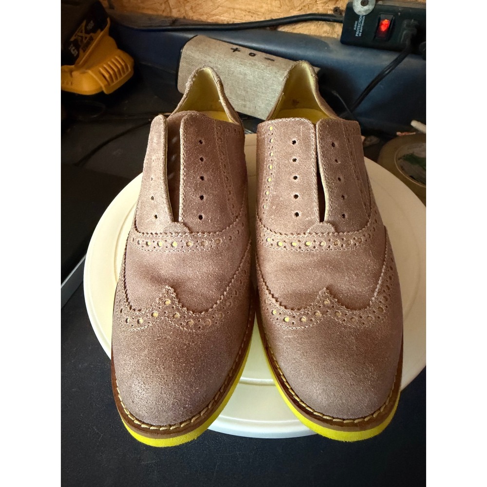 Cole Haan Zerogrand Taupe Suede Wingtip Oxford Neon Yellow Sole D36733 7.5B - Picture 3 of 9